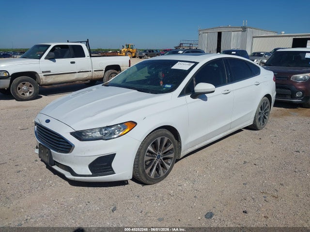 2019 FORD FUSION SE 照片 2