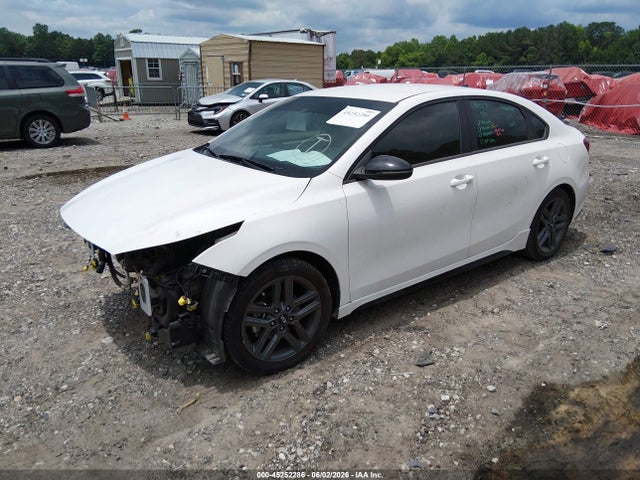 2021 KIA FORTE GT-LINE photo 2