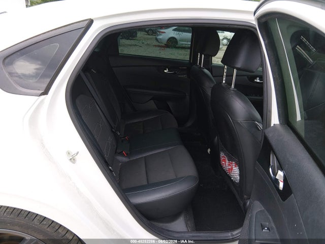 2021 KIA FORTE GT-LINE photo 8