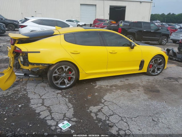 2018 KIA STINGER GT2 — фото 4