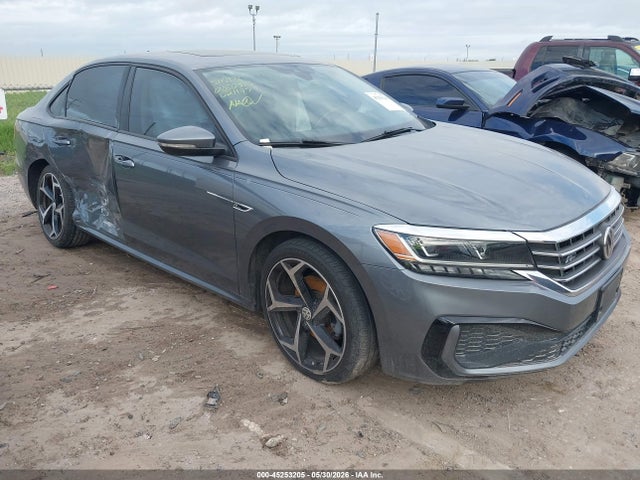 2020 VOLKSWAGEN PASSAT 2.0T R-LINE