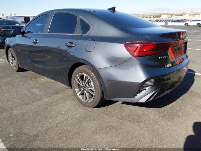 2022 KIA FORTE LXS photo 3