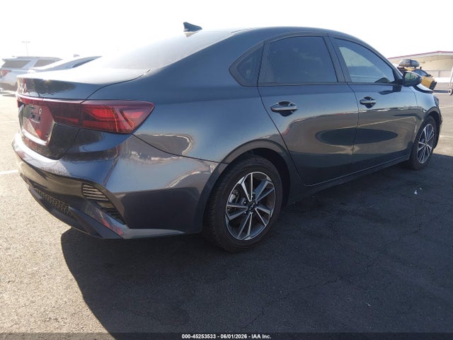 2022 KIA FORTE LXS photo 4