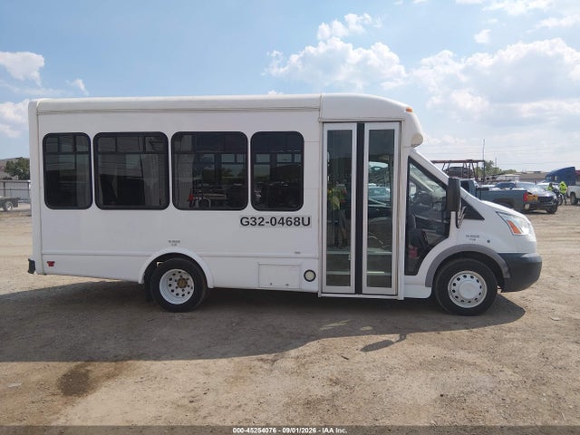 2017 FORD TRANSIT-350 CUTAWAY 13