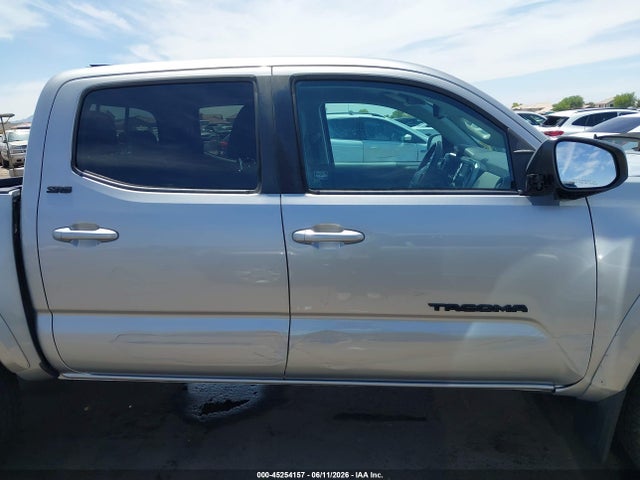 2019 Toyota TACOMA SR5 V6 thumbnail 13