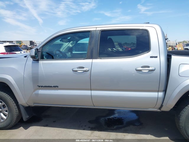 2019 Toyota TACOMA SR5 V6 thumbnail 14
