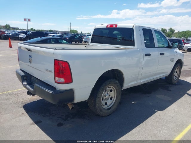 2020 RAM 1500 CLASSIC 照片 4