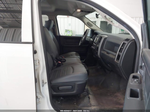 2018 RAM 1500 TRADESMAN 4X4 5'7 BOX — фото 5