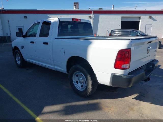 صورة 3 لـ 2019 RAM 1500 CLASSIC TRADESMAN 4X4 6'4 BOX