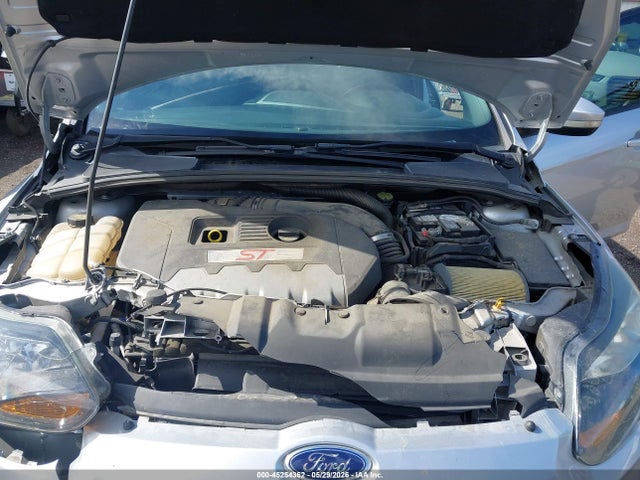 صورة 10 لـ 2014 FORD FOCUS ST