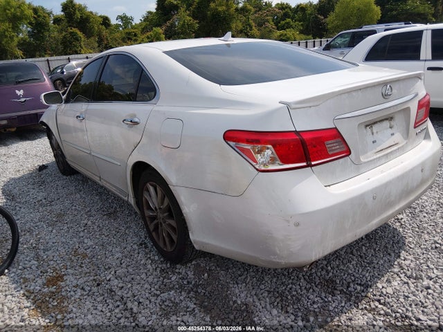 صورة 3 لـ 2011 Lexus ES 350