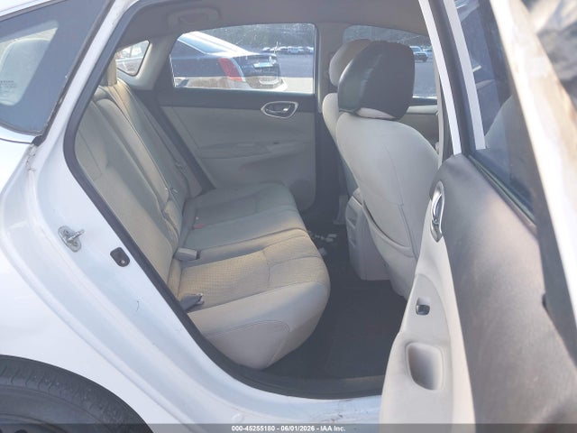 2015 Nissan SENTRA S 照片 8