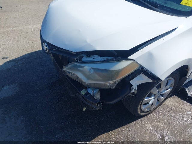 2016 Toyota COROLLA LE thumbnail 18