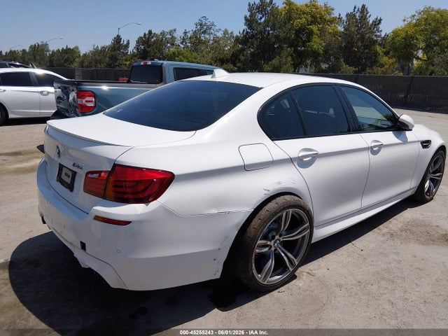 2013 BMW M5 photo 6