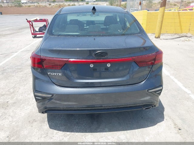 2021 KIA FORTE LXS 16