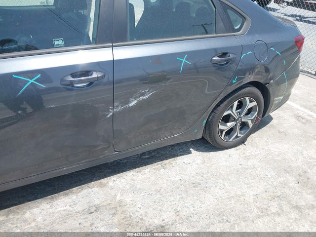2021 KIA FORTE LXS 6