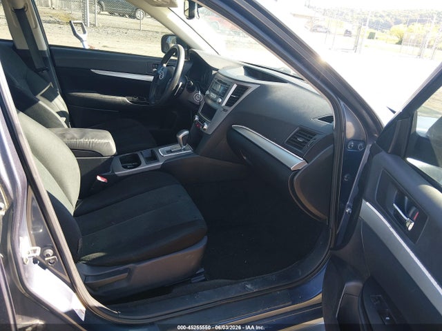 صورة 5 لـ 2014 Subaru LEGACY 2.5I