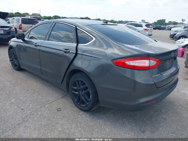 FORD FUSION SE - 3