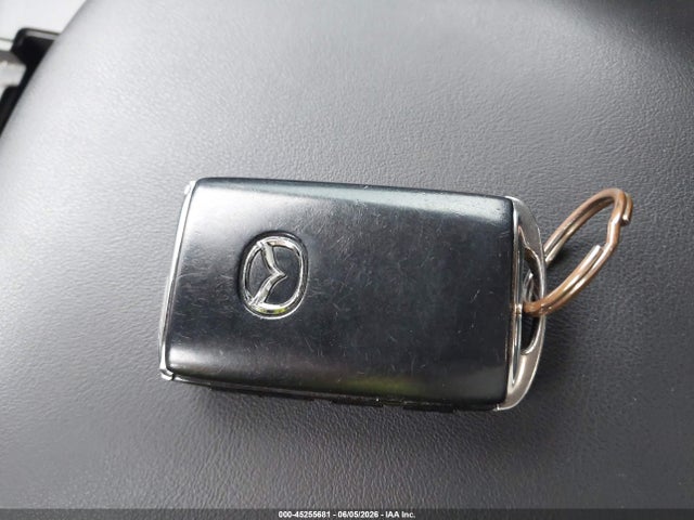 صورة مصغرة 11 لـ 2019 Mazda MAZDA3 SELECT PACKAGE