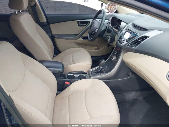2016 Hyundai ELANTRA SE — фото 5