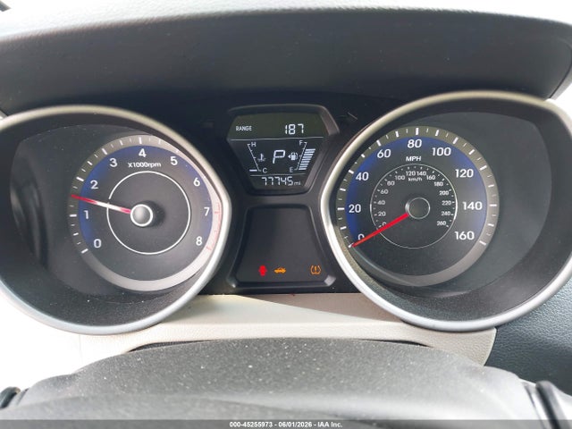 2016 Hyundai ELANTRA SE — фото 7