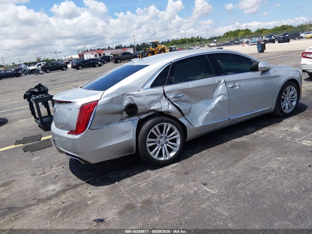 2019 Cadillac XTS LUXURY — фото 4