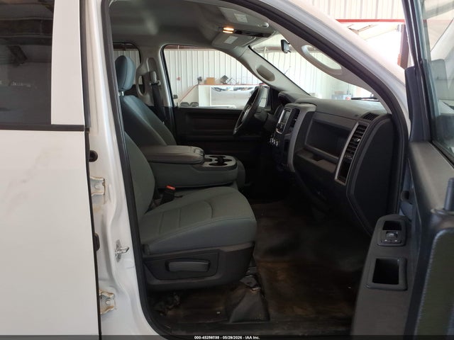 صورة 5 لـ 2017 RAM 1500 TRADESMAN 4X4 6'4 BOX