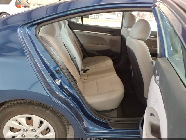 2020 Hyundai ELANTRA SE 照片 8