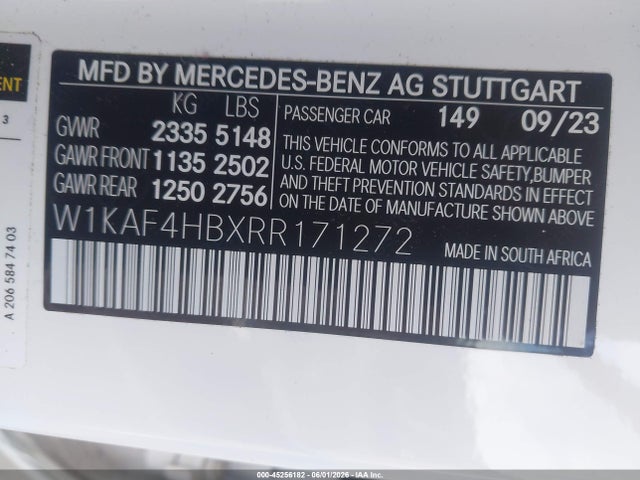 صورة 9 لـ 2024 Mercedes-BENZ C 300