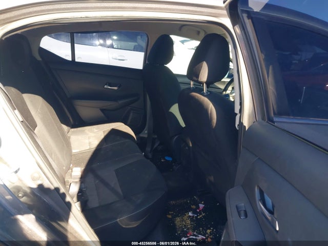 2023 NISSAN SENTRA SV XTRONIC CVT 8