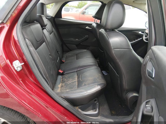 2014 FORD FOCUS TITANIUM 照片 8