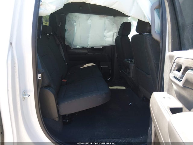 صورة 8 لـ 2022 Chevrolet SILVERADO 1500 4WD SHORT BED RST