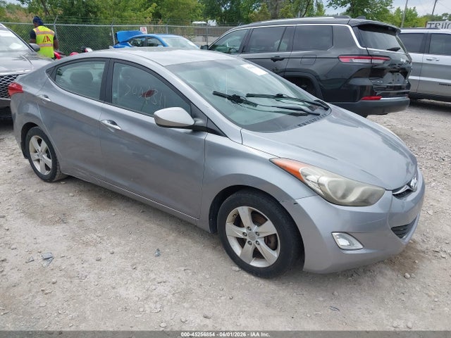 صورة 1 لـ 2013 Hyundai ELANTRA GLS