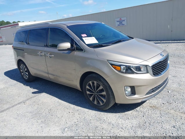 2015 KIA SEDONA SX
