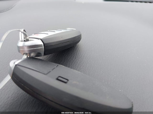 2019 INFINITI QX80 LUXE 11