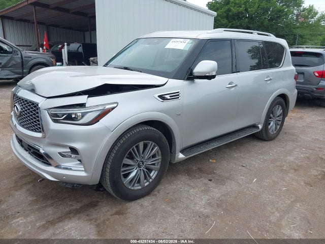 2019 INFINITI QX80 LUXE 2
