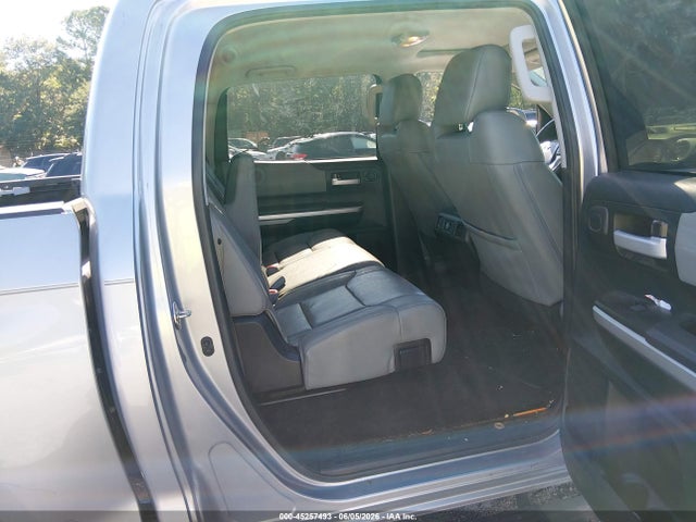 صورة 8 لـ 2017 Toyota TUNDRA LIMITED 5.7L V8