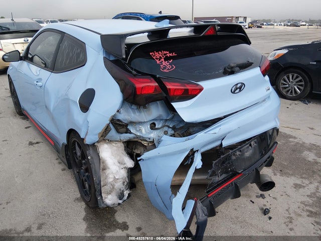 صورة 6 لـ 2019 Hyundai VELOSTER N
