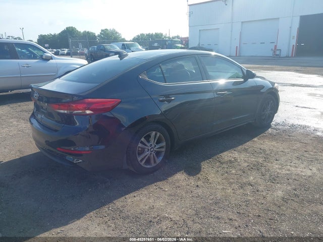 2018 Hyundai ELANTRA SEL — фото 4