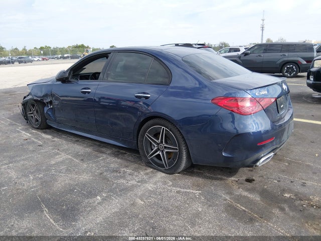 صورة 3 لـ 2024 Mercedes-BENZ C 300