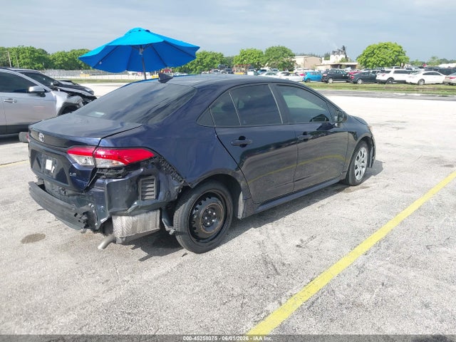 2023 Toyota COROLLA LE photo 4