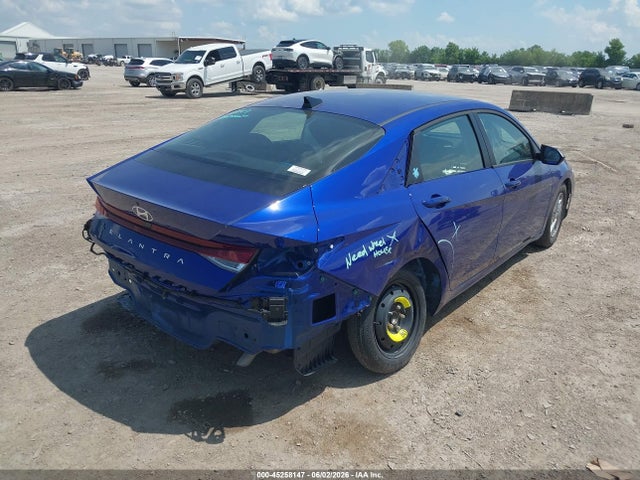 صورة 4 لـ 2025 Hyundai ELANTRA SE
