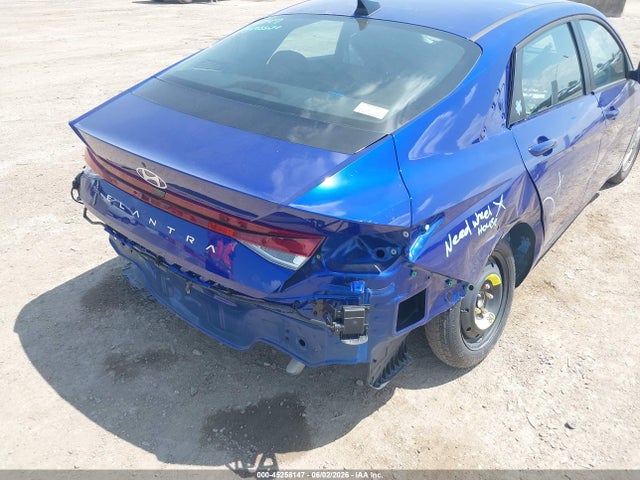 صورة 6 لـ 2025 Hyundai ELANTRA SE