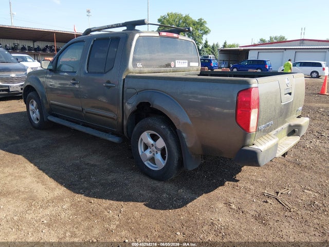 صورة مصغرة 3 لـ 2005 Nissan FRONTIER LE