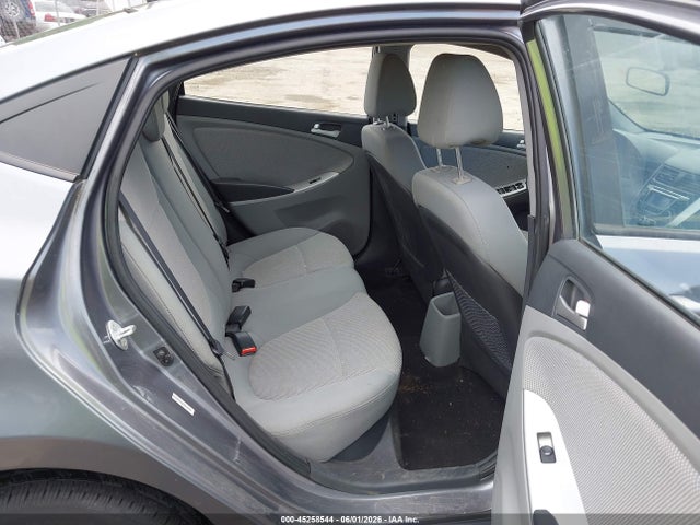2014 Hyundai ACCENT GLS — фото 8