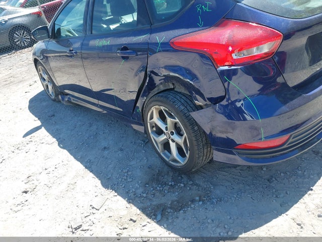 صورة 6 لـ 2016 FORD FOCUS ST