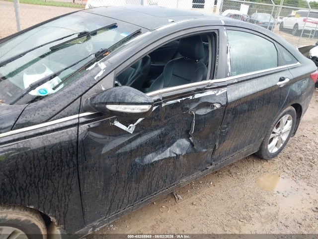 صورة مصغرة 12 لـ 2011 Hyundai SONATA LIMITED