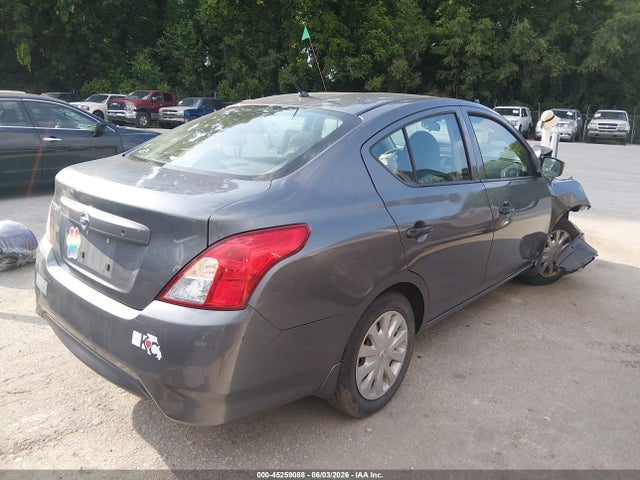 2017 Nissan VERSA 1.6 S — фото 4
