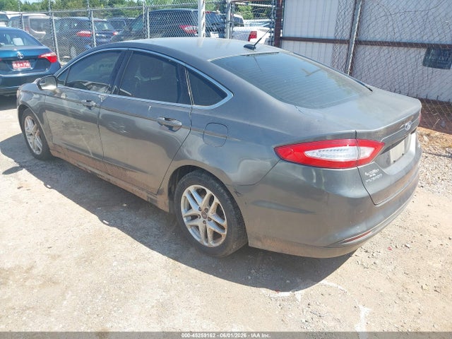 FORD FUSION SE - 3