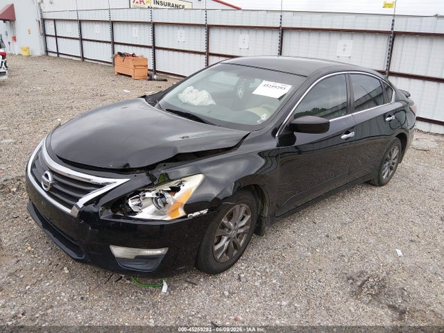 2015 Nissan ALTIMA 2.5 S — фото 2